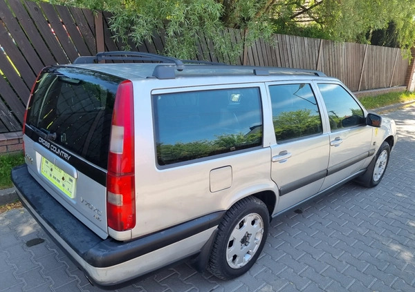 Volvo XC 70 cena 12900 przebieg: 249000, rok produkcji 2002 z Warszawa małe 92